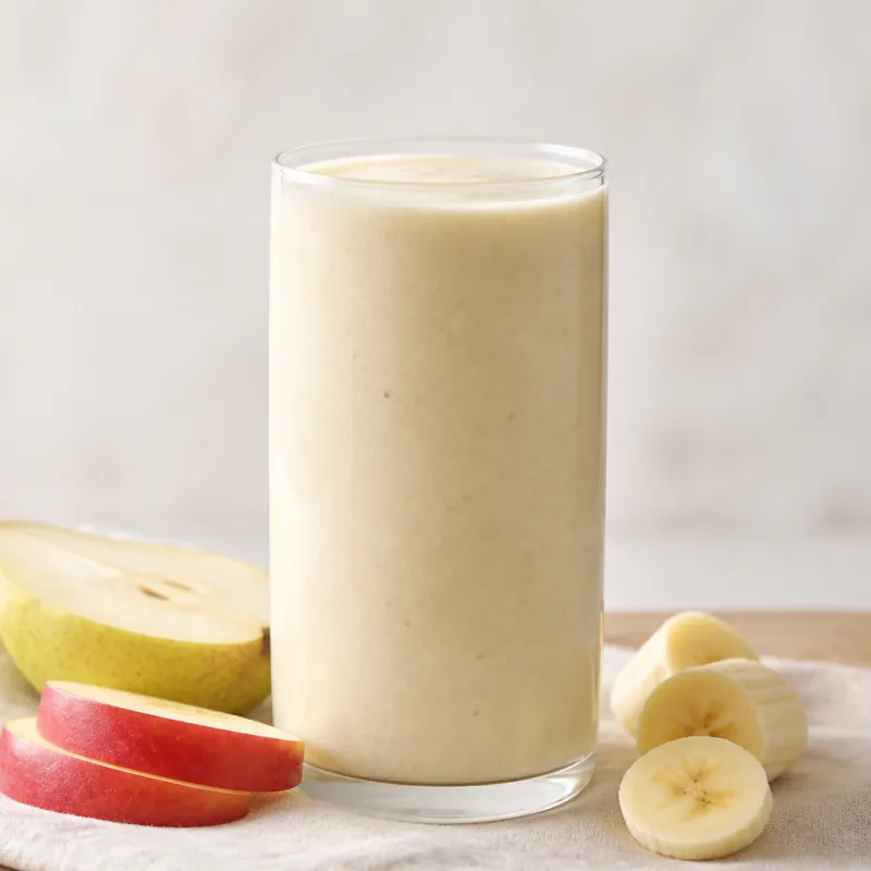 Smoothie de plátano y pera con manzana y bebida de avena