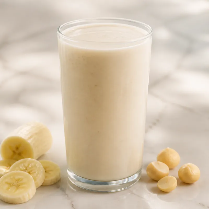 Smoothie de plátano con nueces de macadamia